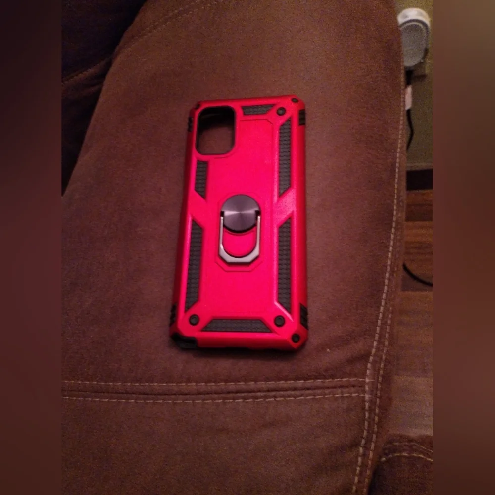 Phone case - Picture 1 of 3